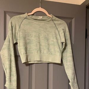 AYBL Women's Sage Green Camo Long Sleeve Gym Workout Top Fall Large